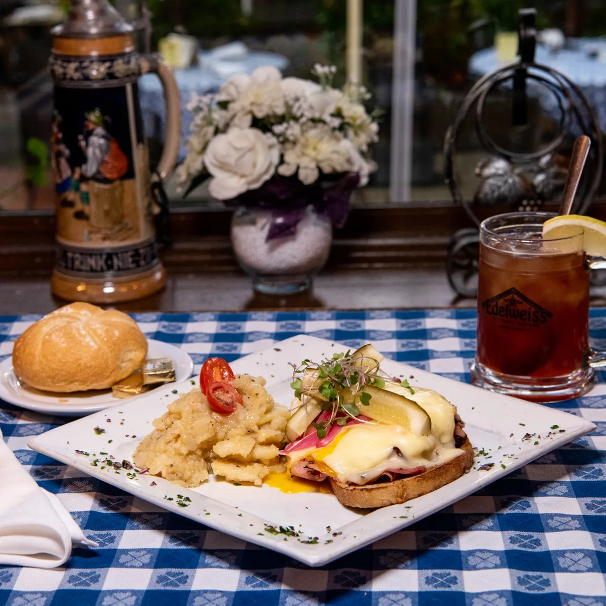 Edelweiss German Restaurant: Restaurant Food And Dining Photo