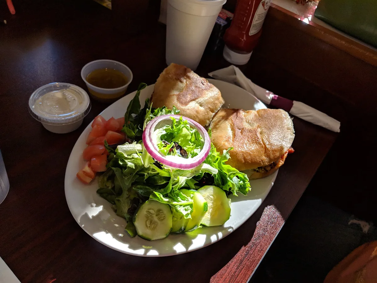 Deerwood Bistro: Restaurant Photograph