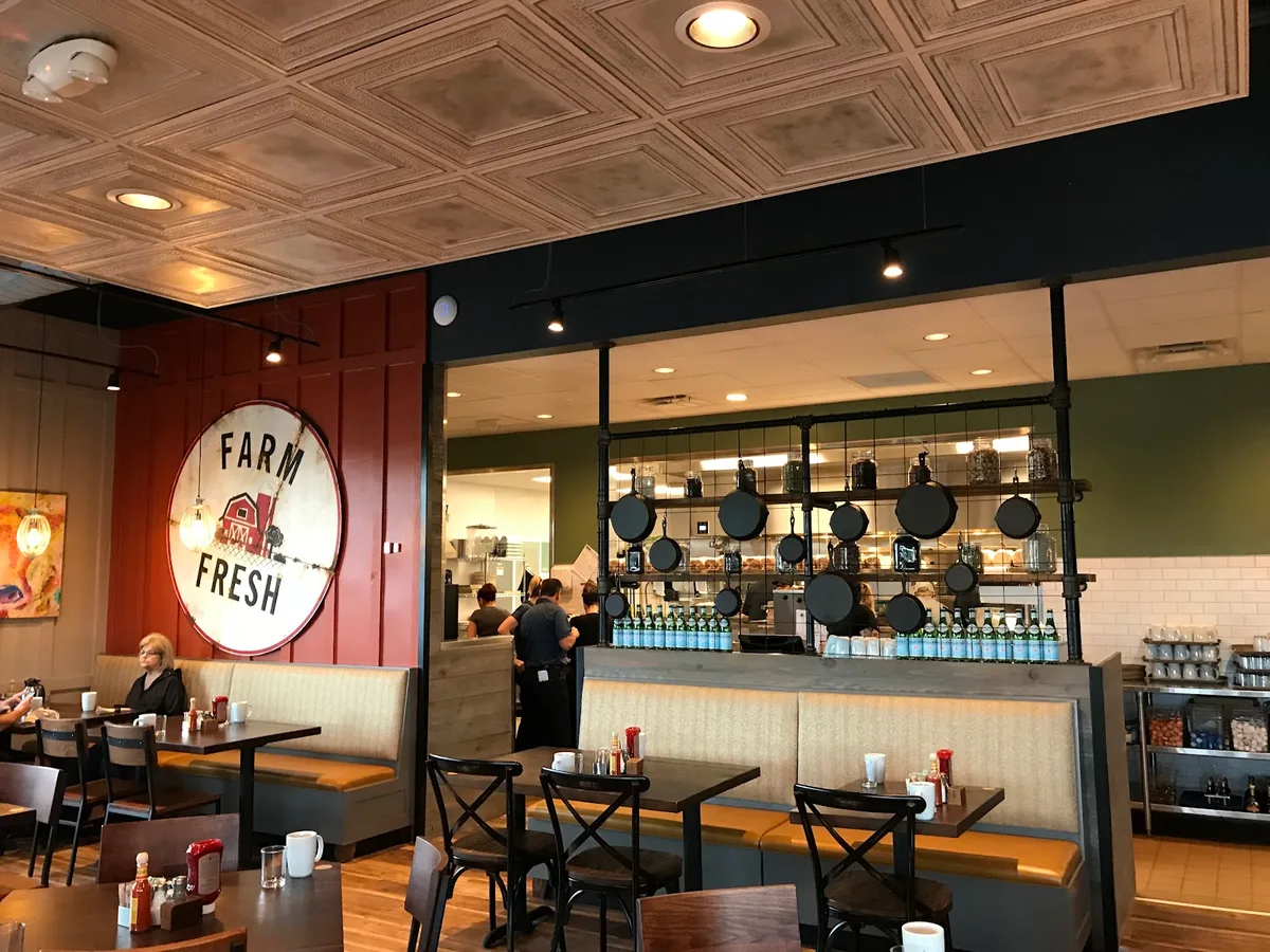 First Watch: Restaurant Photograph