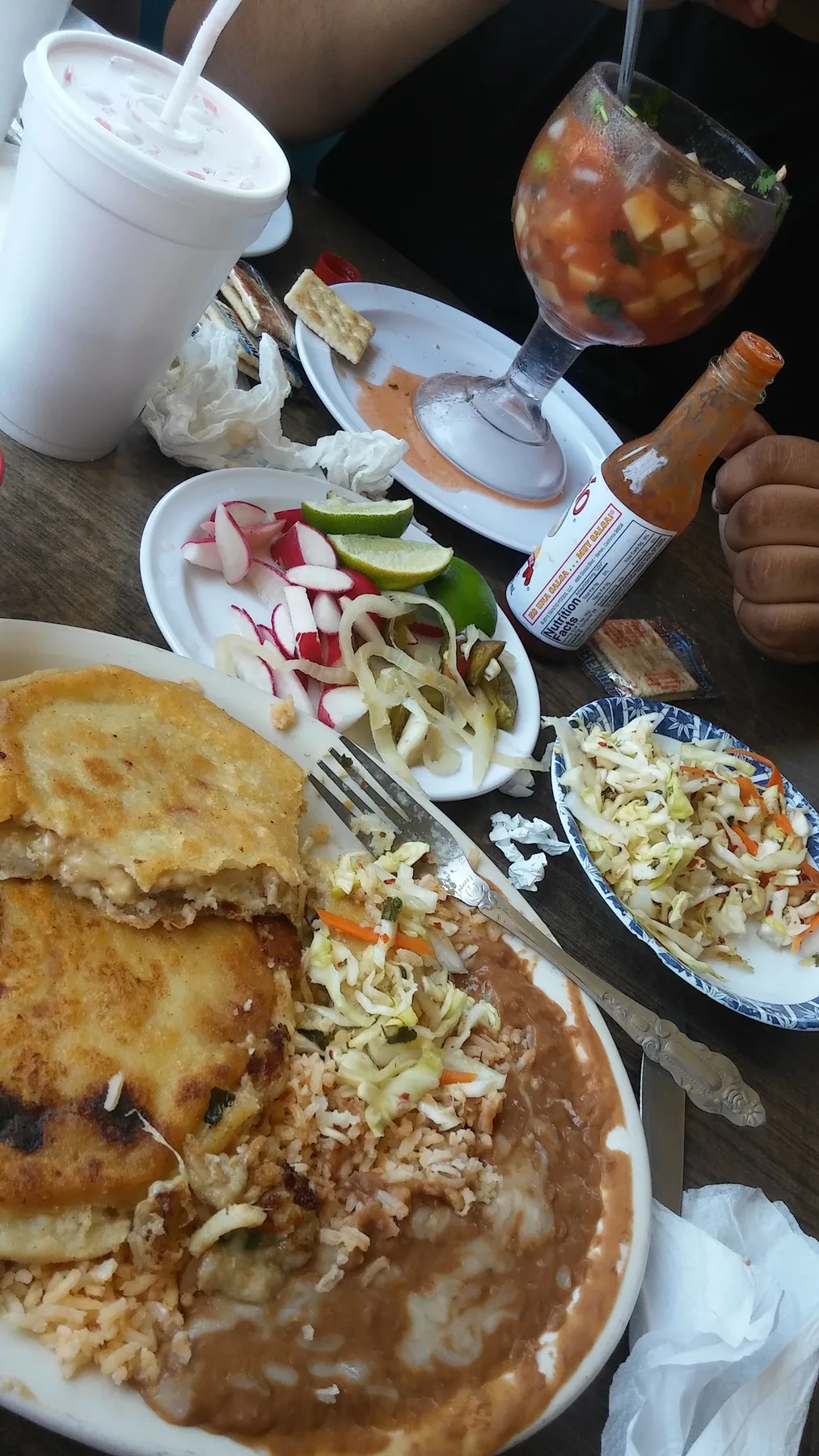 El Taco Loro: Restaurant Food And Dining Photo