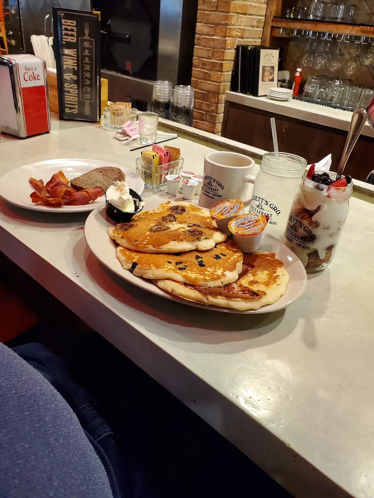 Puckett's Grocery & Restaurant - Downtown Murfreesboro: Restaurant Food And Dining Photo
