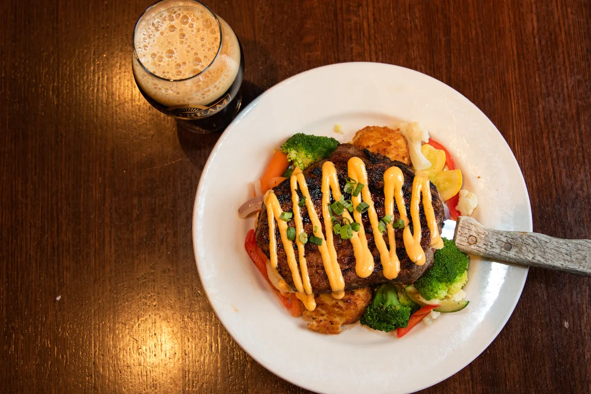 Upstream Brewing Company: Restaurant Food And Dining Photo