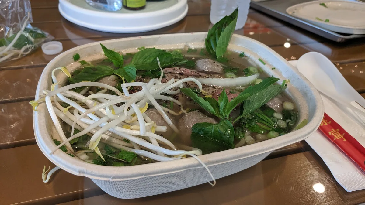 Phở 616 Grand Rapids: Restaurant Food And Dining Photo