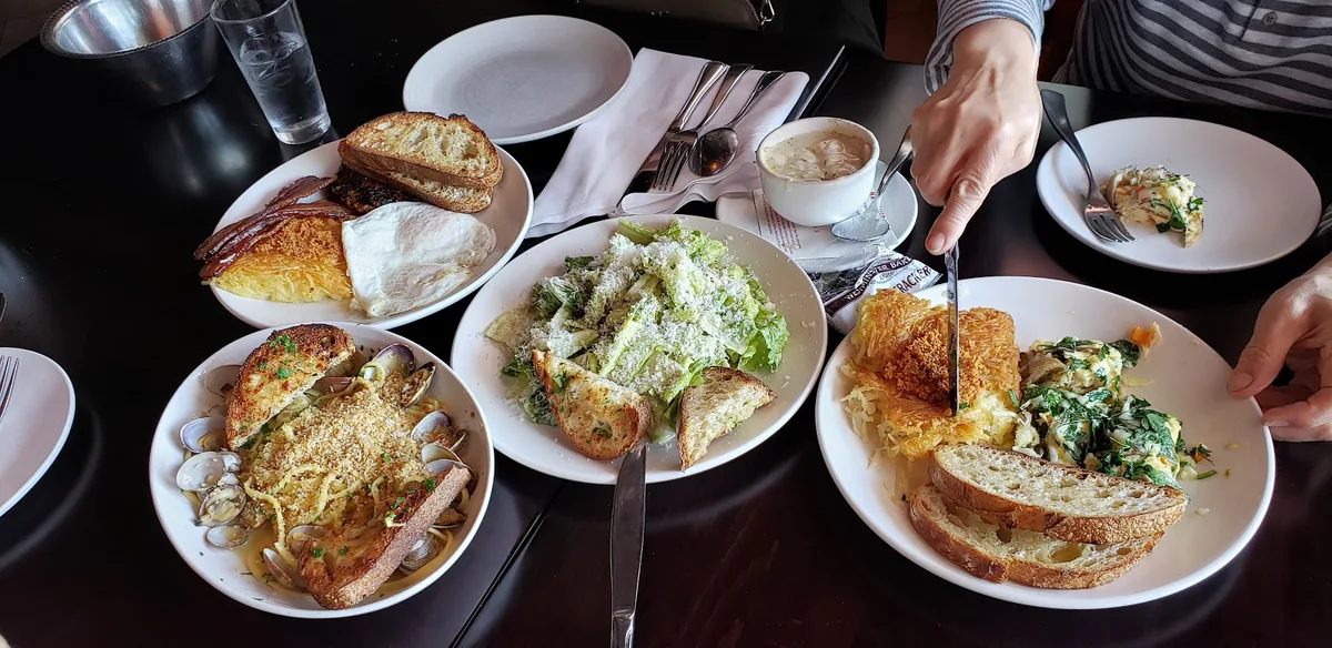 Seatown Rub Shack & FishFry: Restaurant Food And Dining Photo