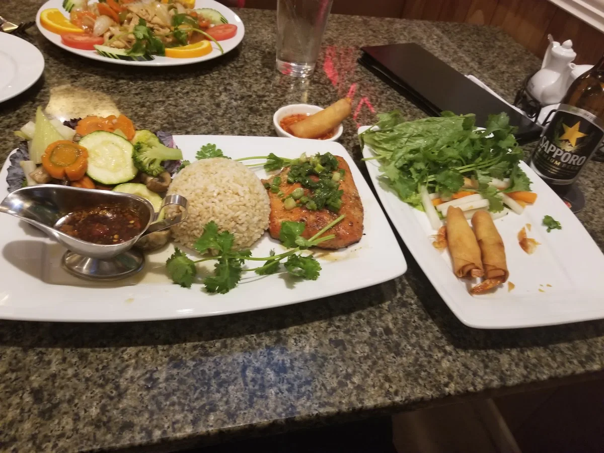 Grilled Ginger Vietnamese Restaurant: Restaurant Food And Dining Photo