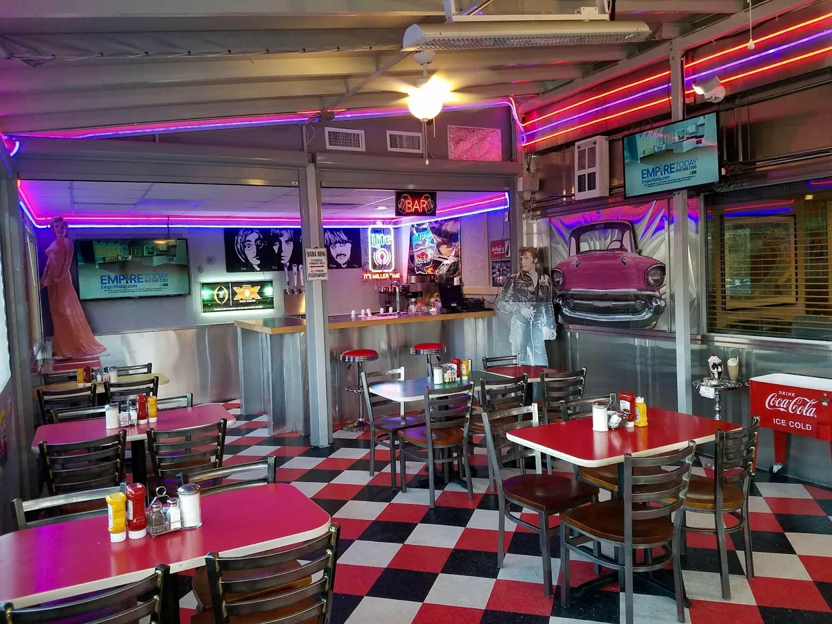 Rosie's Diner Aurora: Restaurant Photograph