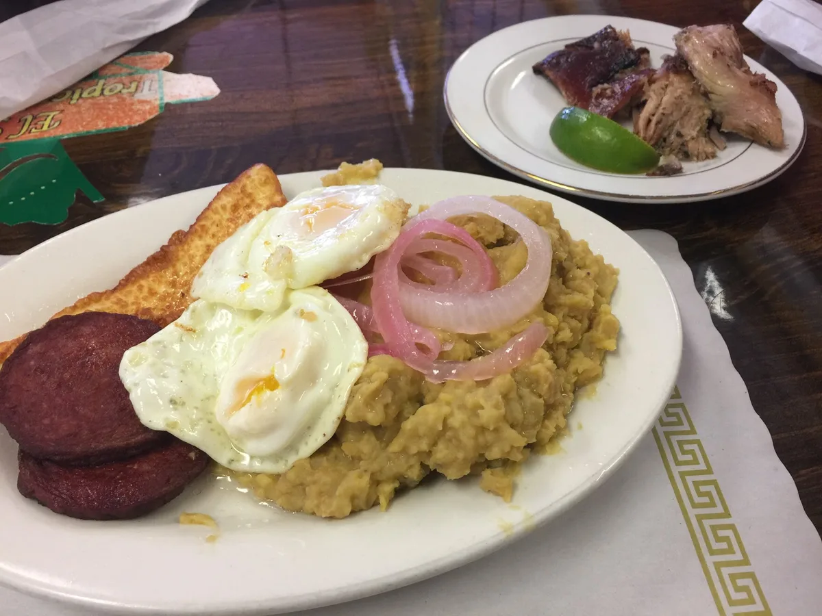 El Sabor Tropical Restaurant: Restaurant Food And Dining Photo