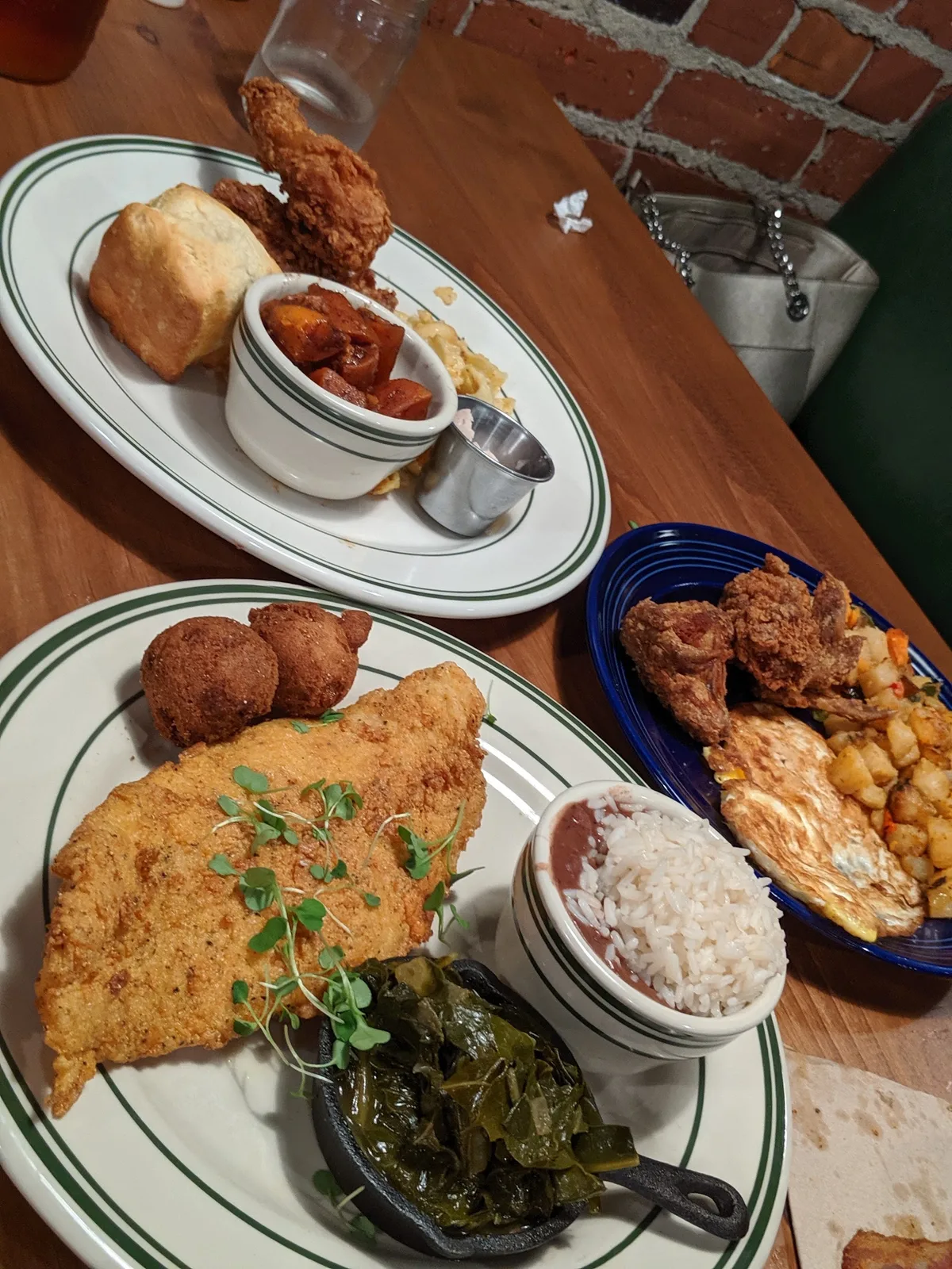 Fixins Soul Kitchen: Restaurant Food And Dining Photo