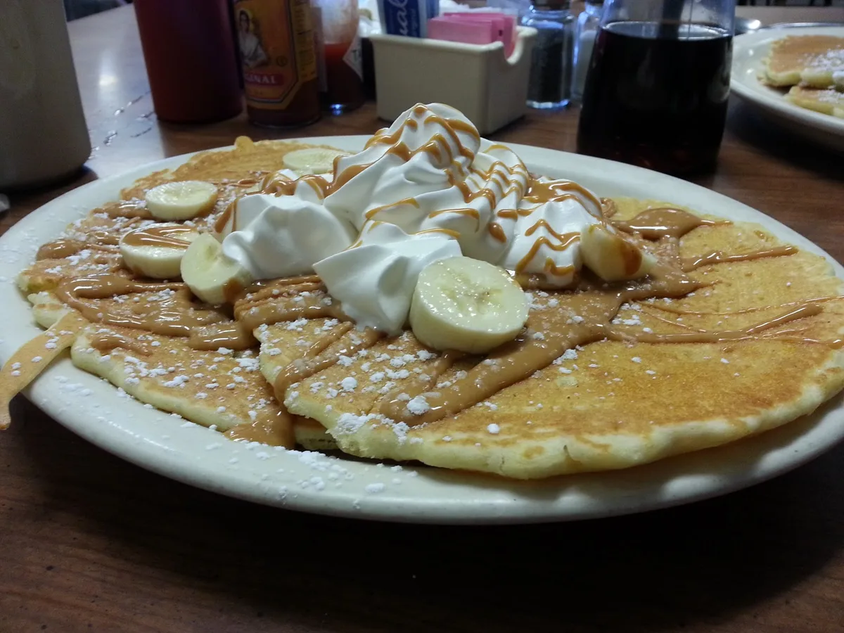 Cooks Cafe: Restaurant Food And Dining Photo