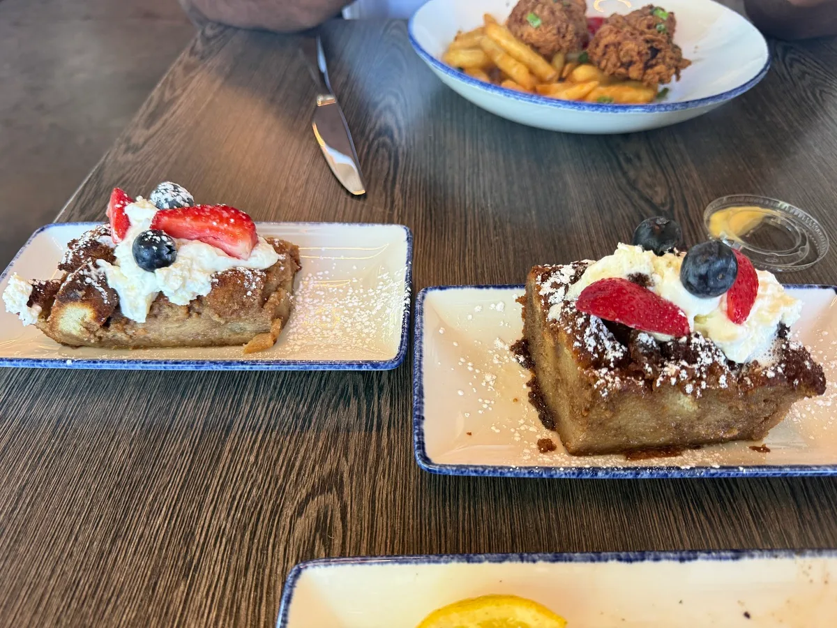 Noah's Kitchen: Restaurant Photograph