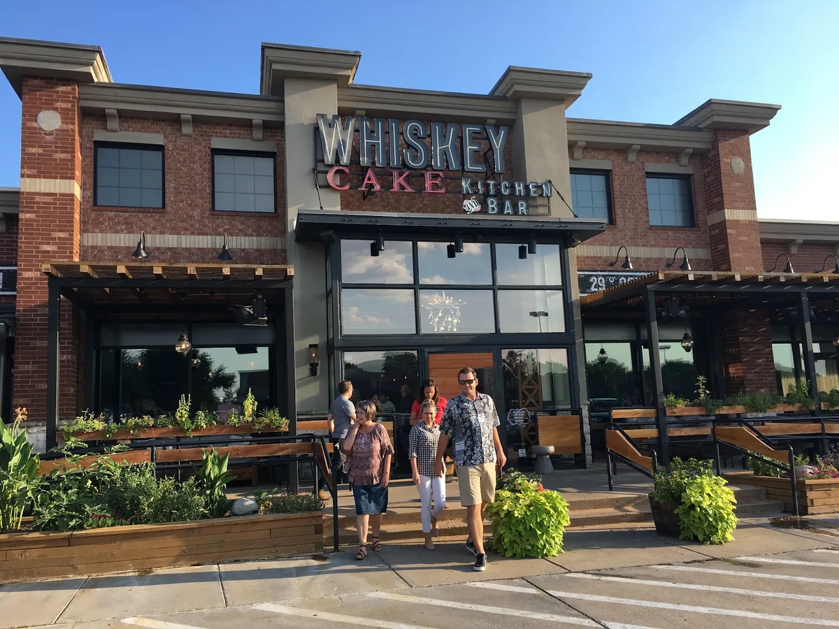 Whiskey Cake Kitchen & Bar: Restaurant Photograph