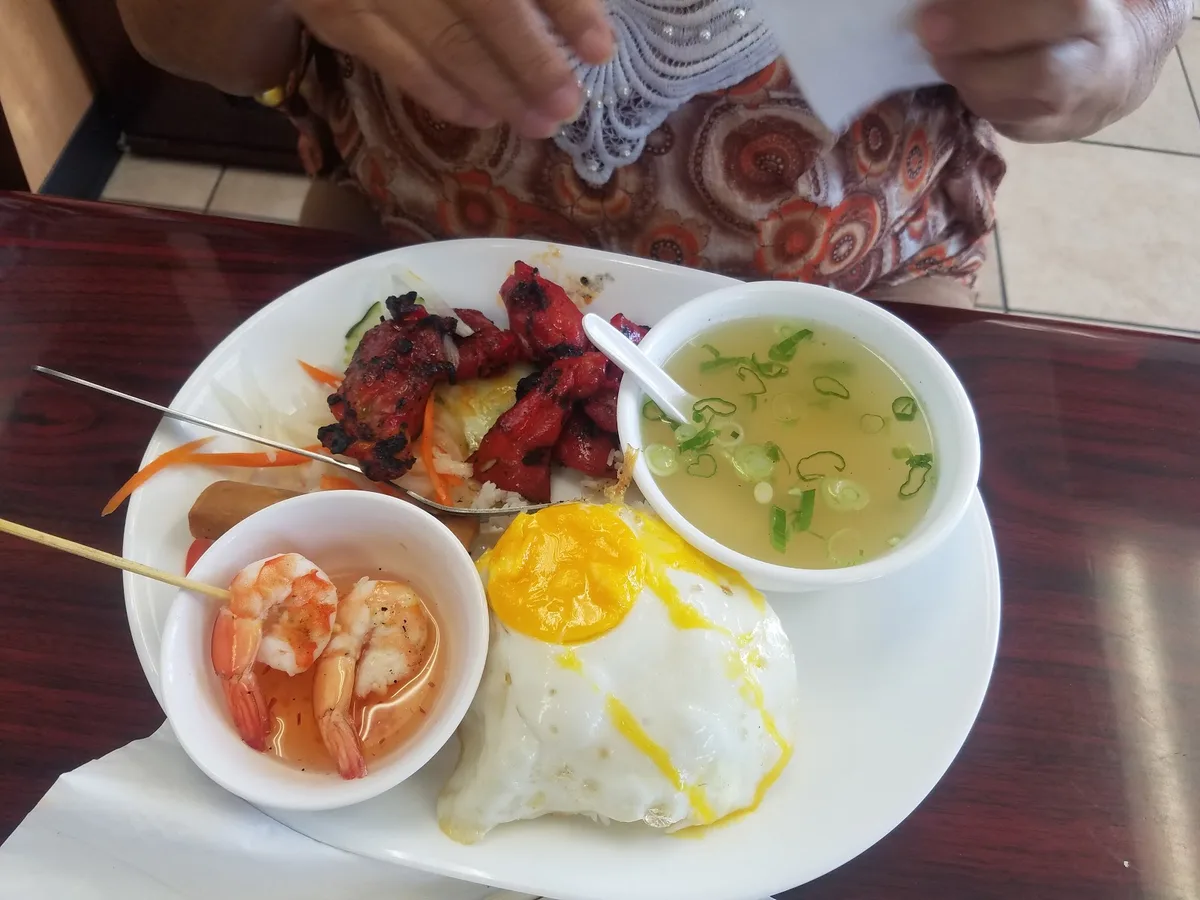 Cambodian Restaurant: Restaurant Food And Dining Photo