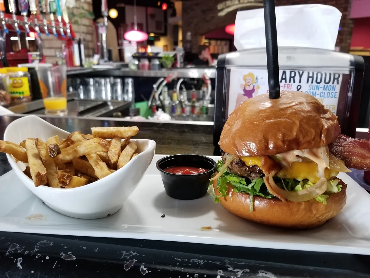 Hamburger Mary's Ontario: Restaurant Photograph