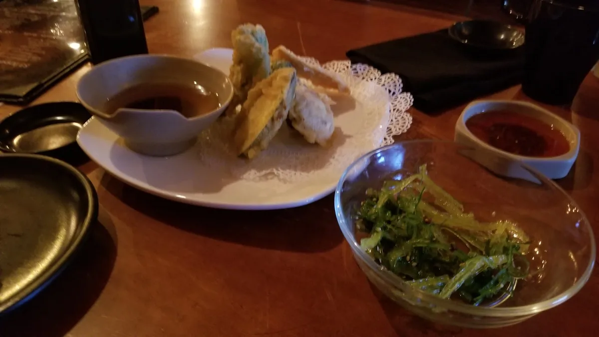 Shakai Sushi Lounge: Restaurant Food And Dining Photo
