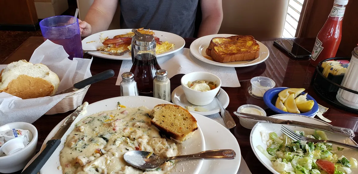 City Cafe Diner: Restaurant Food And Dining Photo