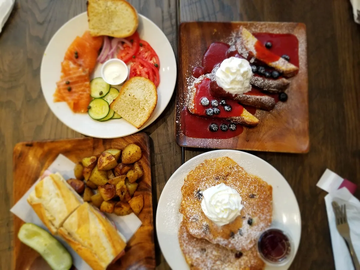 Cafe Raymond · Restaurant Photo From Google Maps