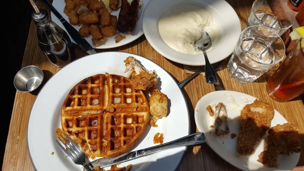 The Front Porch: Restaurant Photograph