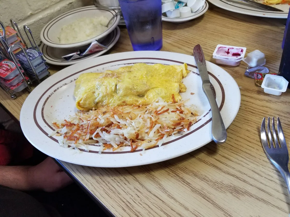 Country Cafe: Restaurant Food And Dining Photo