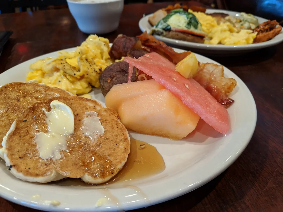 Ramsi's Cafe On The World: Restaurant Photograph