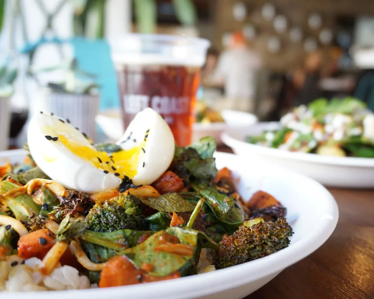 Left Coast: Restaurant Photograph