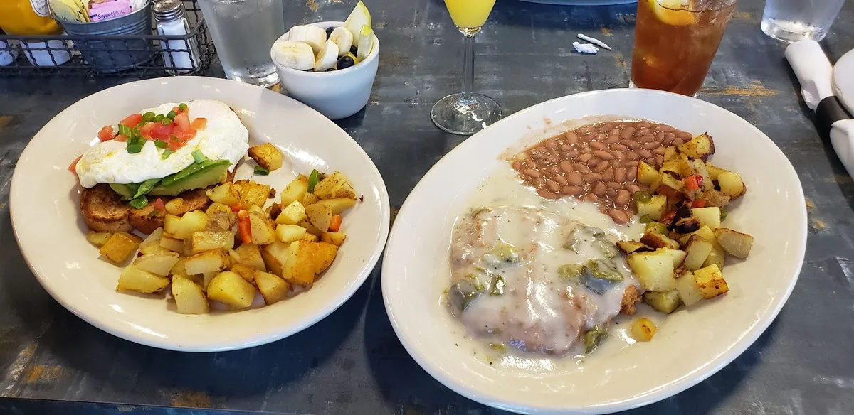 Dave's Valley Grill: Restaurant Photograph