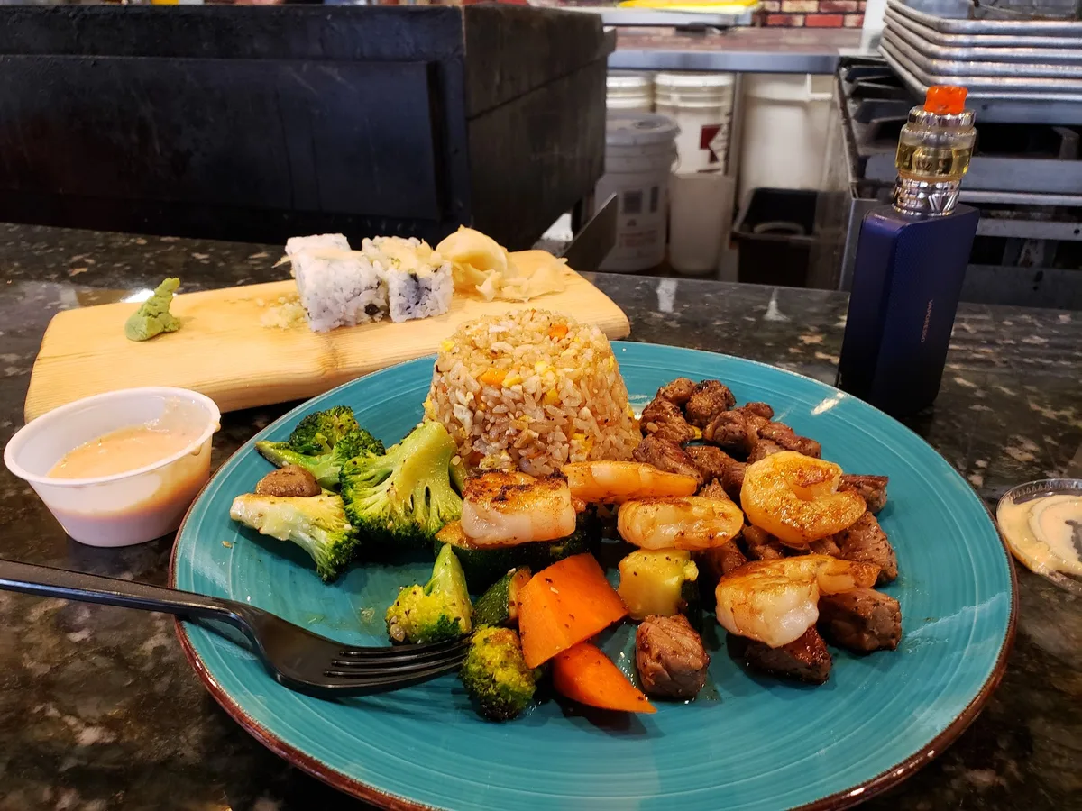 Ashim's Hibachi Grill: Restaurant Food And Dining Photo