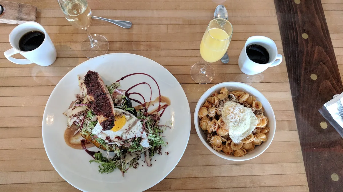 Roost: Restaurant Photograph