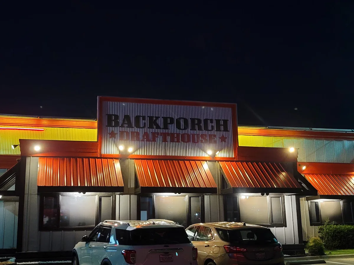 Backporch Drafthouse: Restaurant Food And Dining Photo