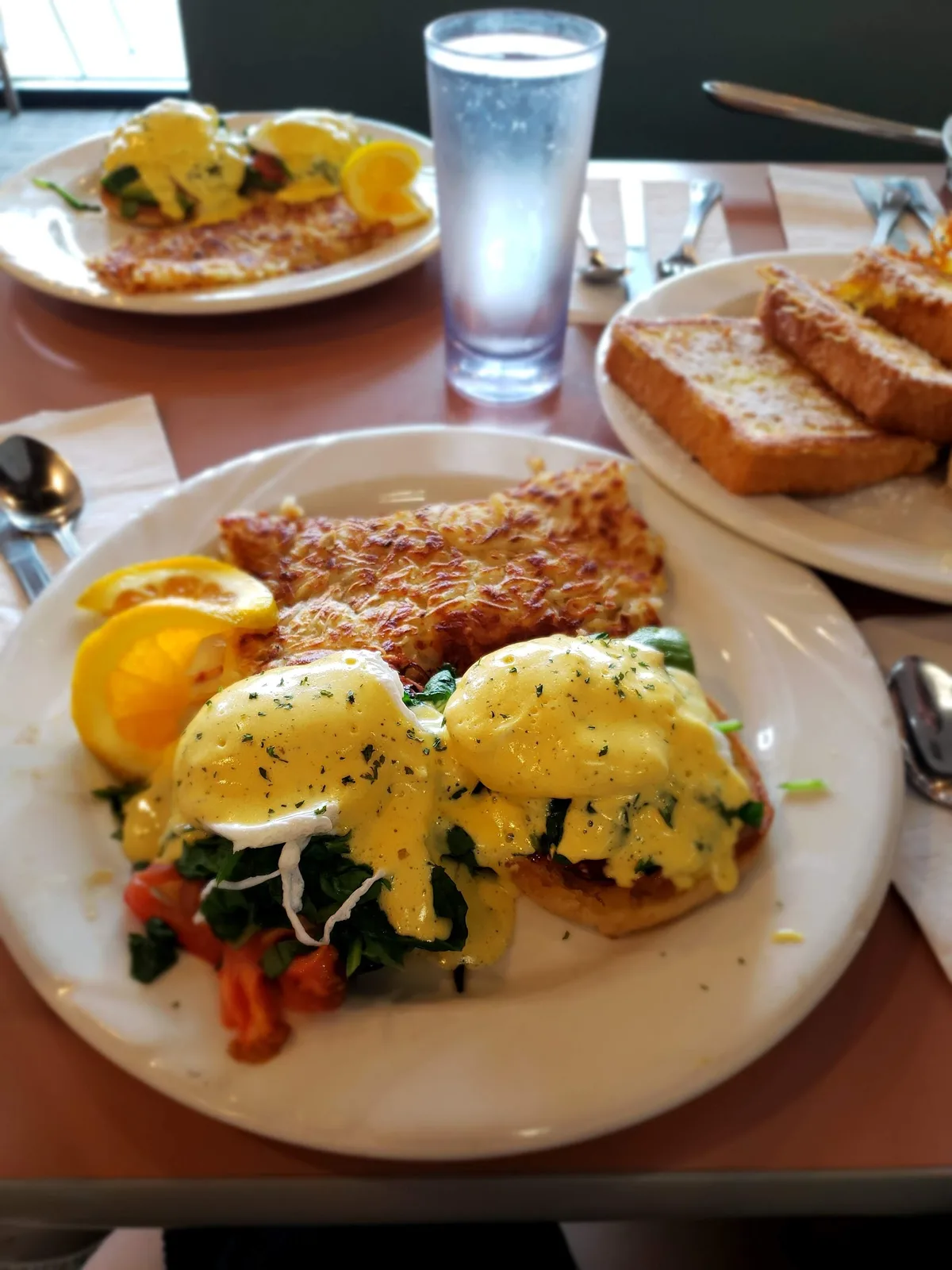 Peg’s Glorified Ham N Eggs: Restaurant Photograph