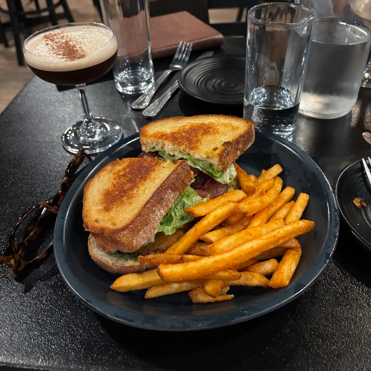 Front Porch Social: Restaurant Photograph
