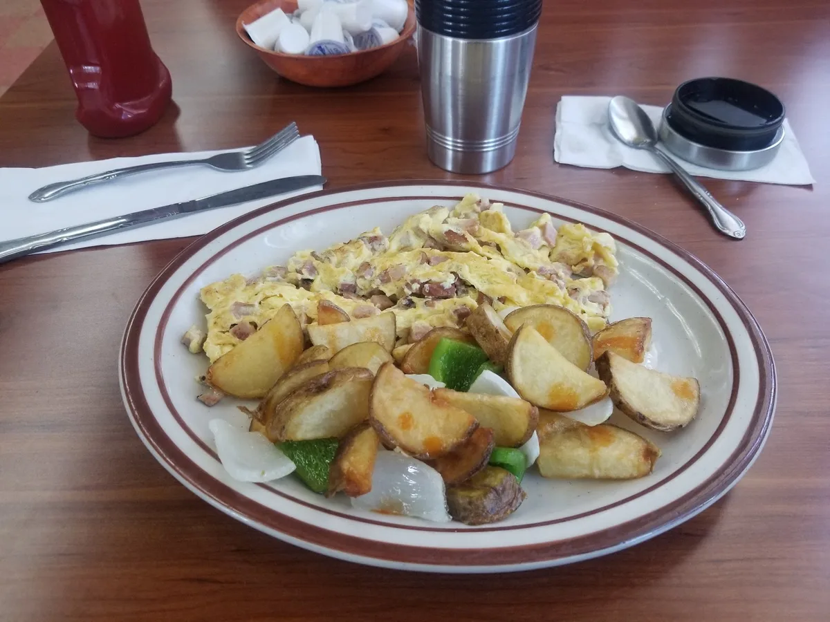 Far East Restaurant: Restaurant Food And Dining Photo