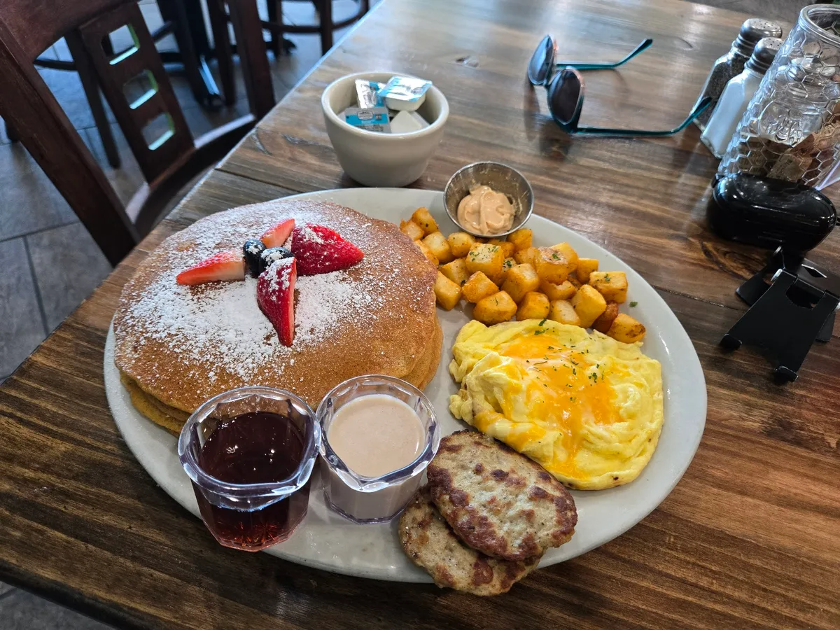Breakfast Bar: Restaurant Photograph