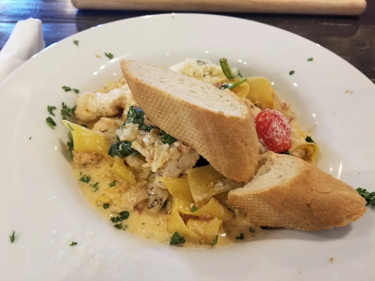 Tribeca Restaurant And Lounge: Restaurant Food And Dining Photo