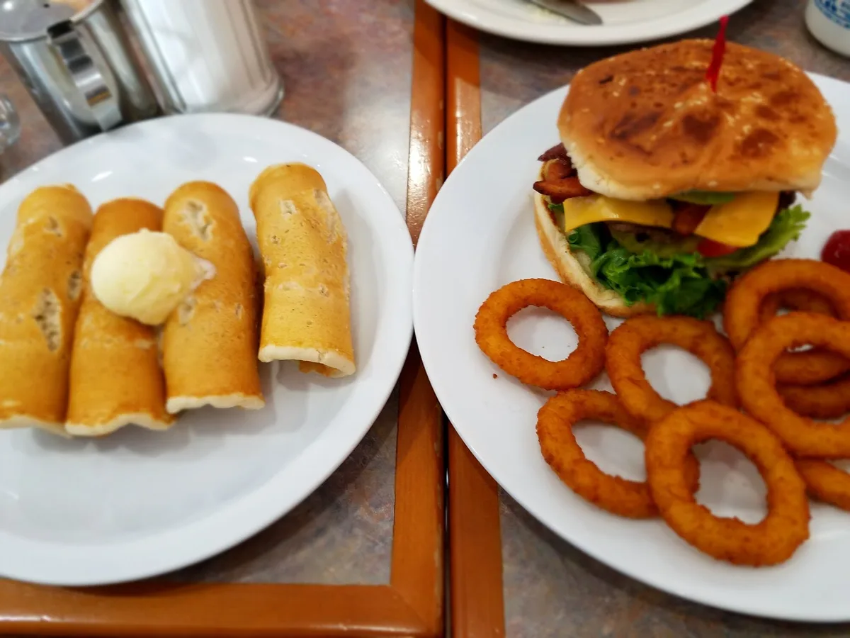 Piedmont Cafe & Bakery: Restaurant Photograph