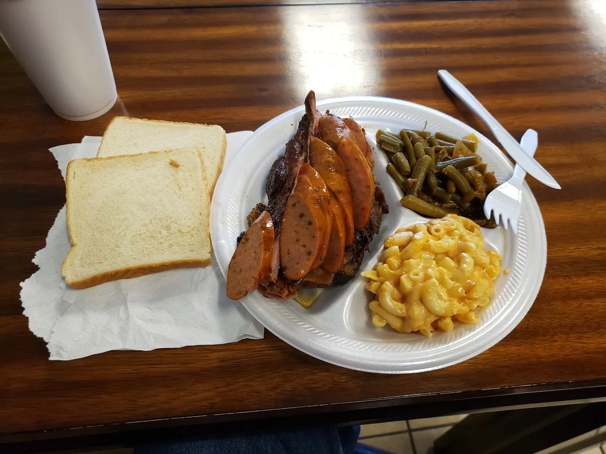 Petty's BBQ: Restaurant Food And Dining Photo