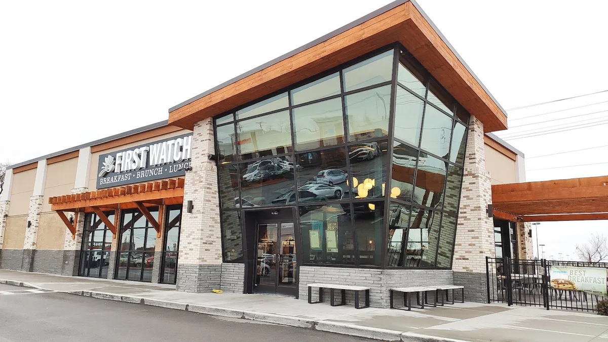 First Watch: Restaurant Photograph