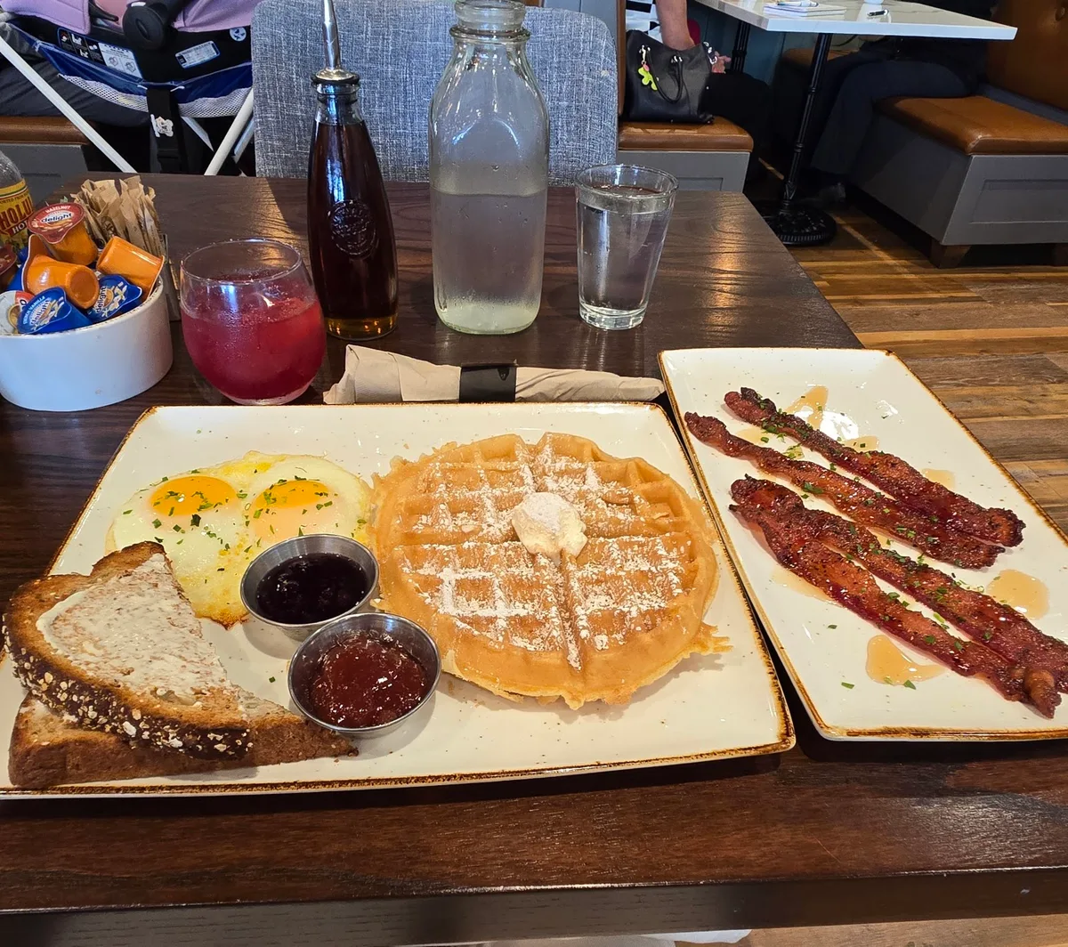 First Watch: Restaurant Photograph