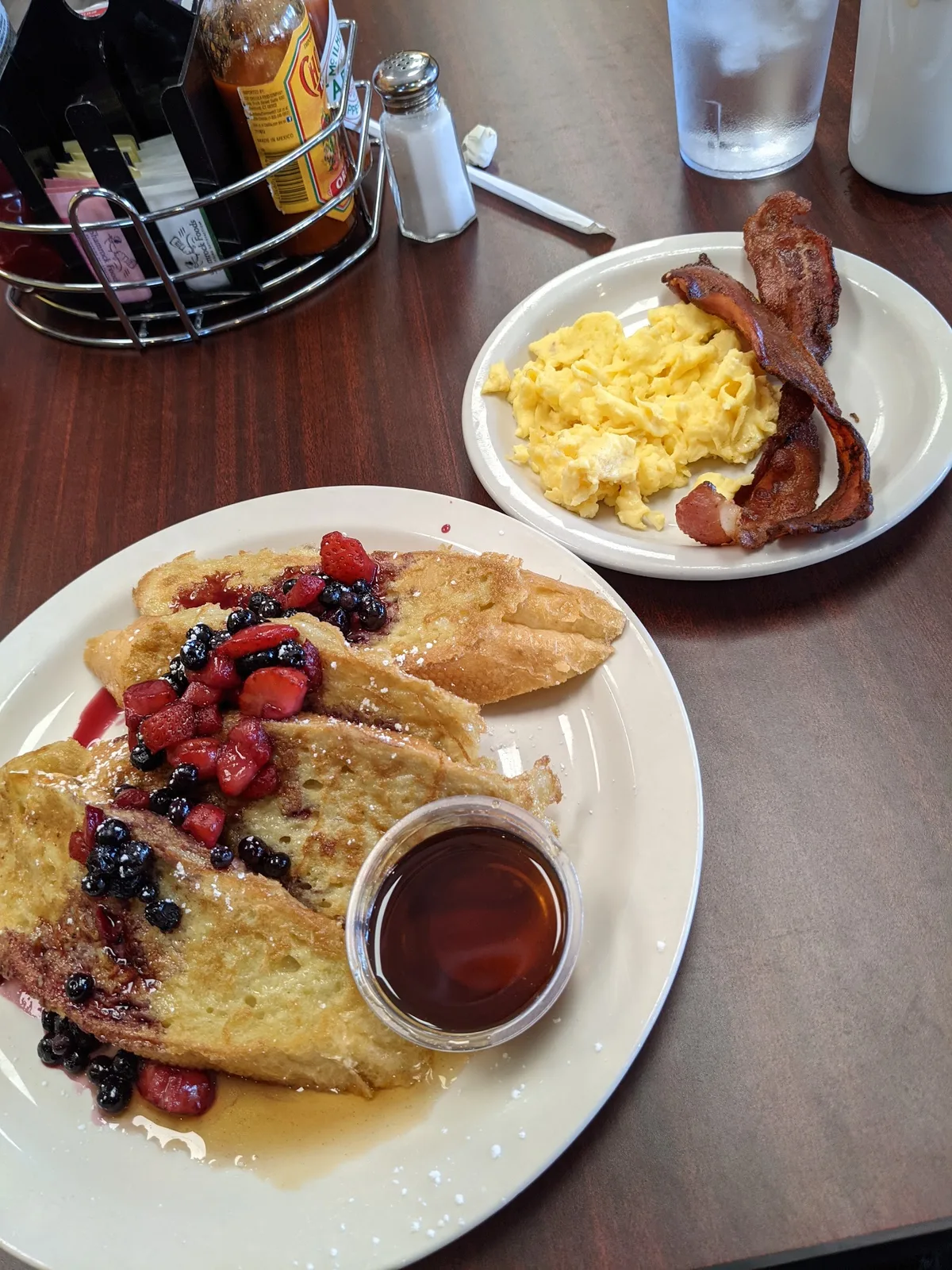The Crowned Egg: Restaurant Food And Dining Photo