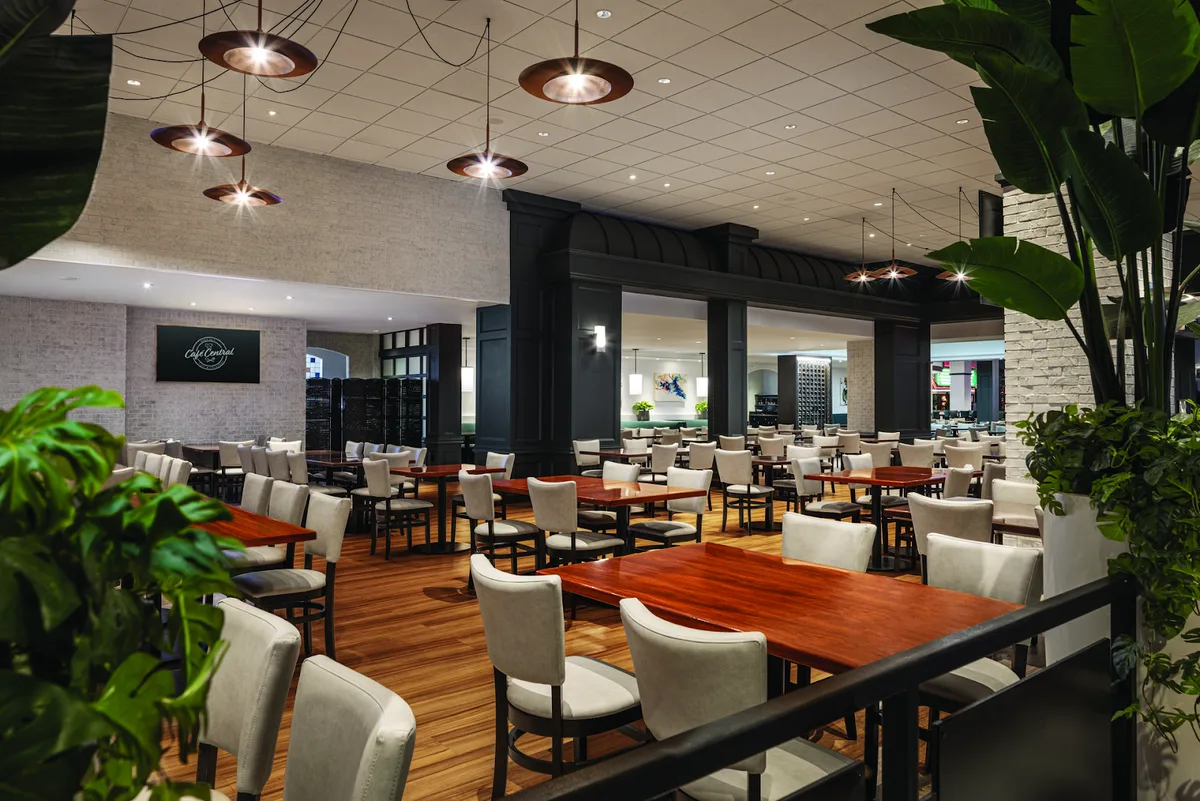 Café Central: Restaurant Photograph