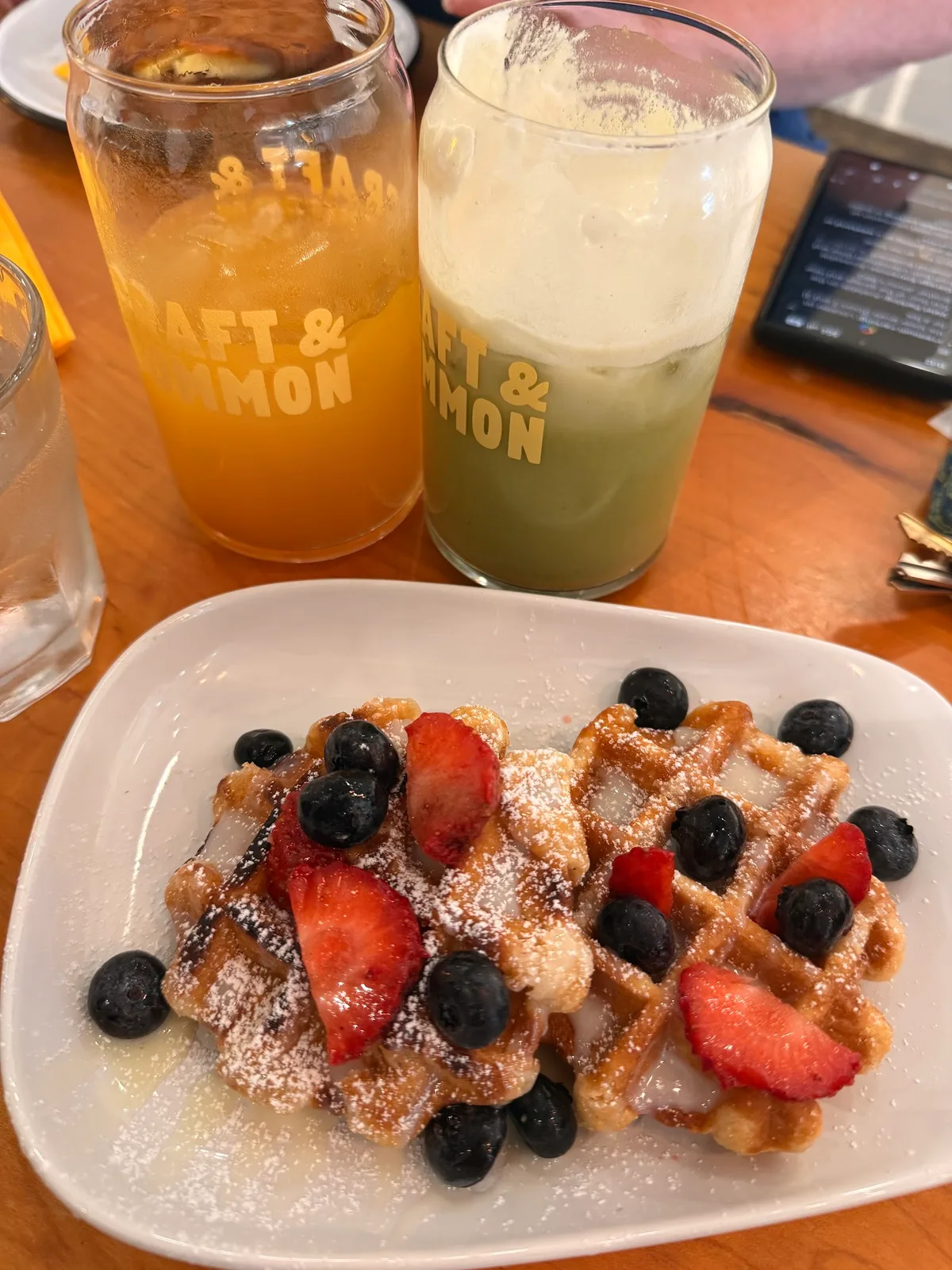Craft & Common: Restaurant Photograph