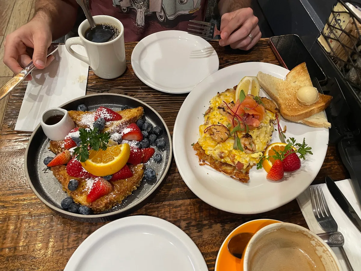 Taylor Street Coffee Shop: Restaurant Photograph
