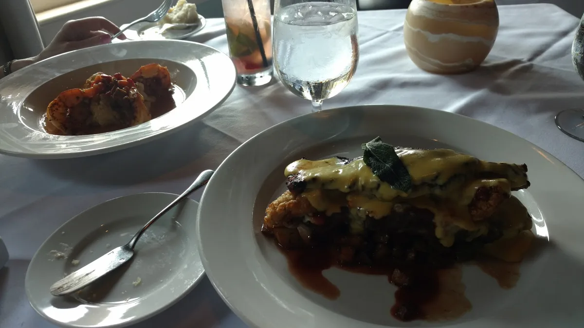 Iris: Restaurant Food And Dining Photo