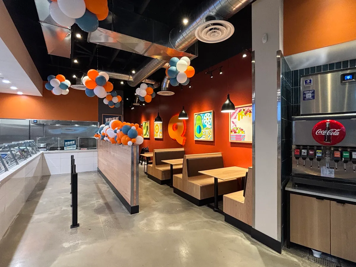 QDOBA Mexican Eats: Restaurant Photograph
