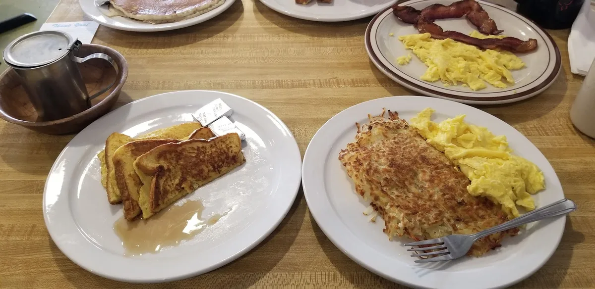 Joe Brown's Cafe: Restaurant Food And Dining Photo