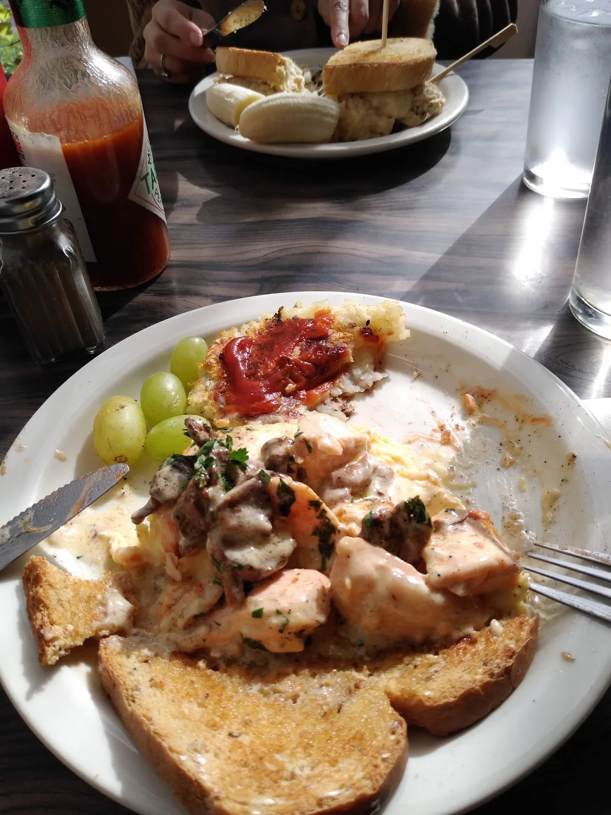 Cafe Du Berry: Restaurant Food And Dining Photo