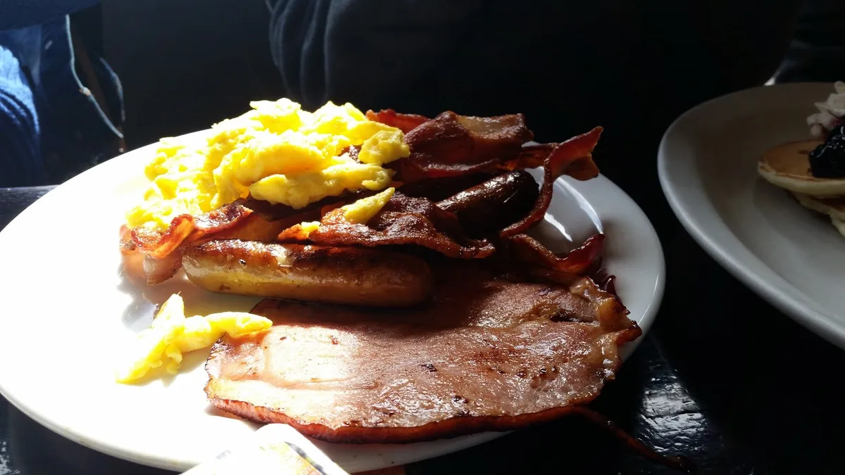 FlapJacks Diner: Restaurant Food And Dining Photo
