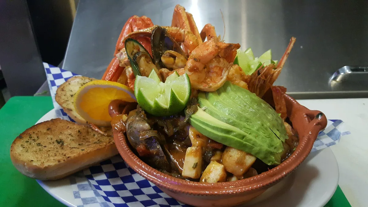 Cabo's Lighthouse Grill: Restaurant Food And Dining Photo