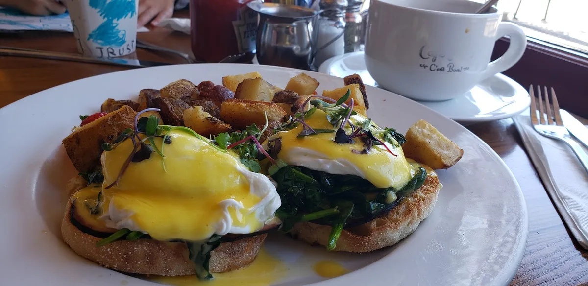 Cafe Jolie: Restaurant Photograph