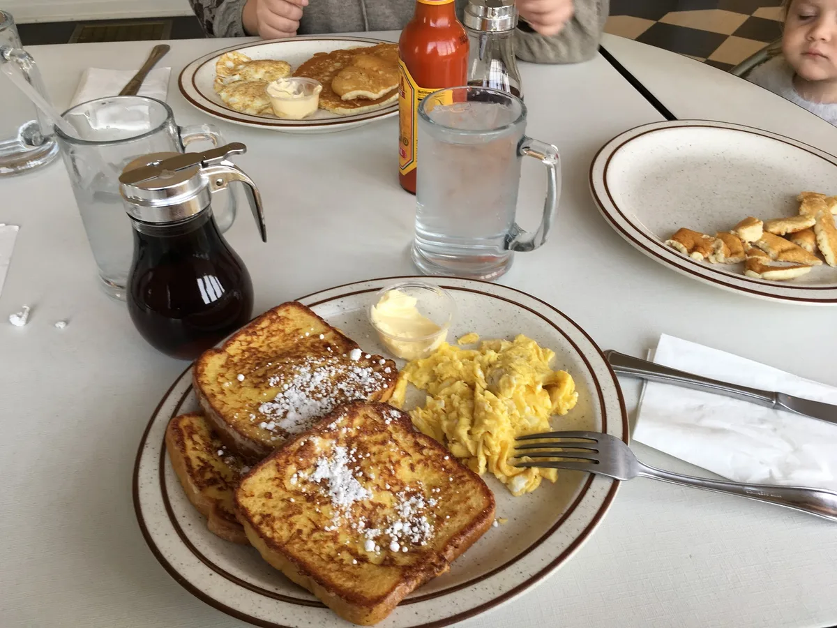 Flight Line Café: Restaurant Food And Dining Photo