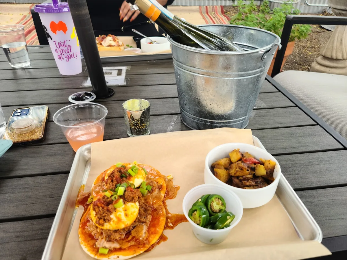 Candlelight PourHouse: Restaurant Food And Dining Photo